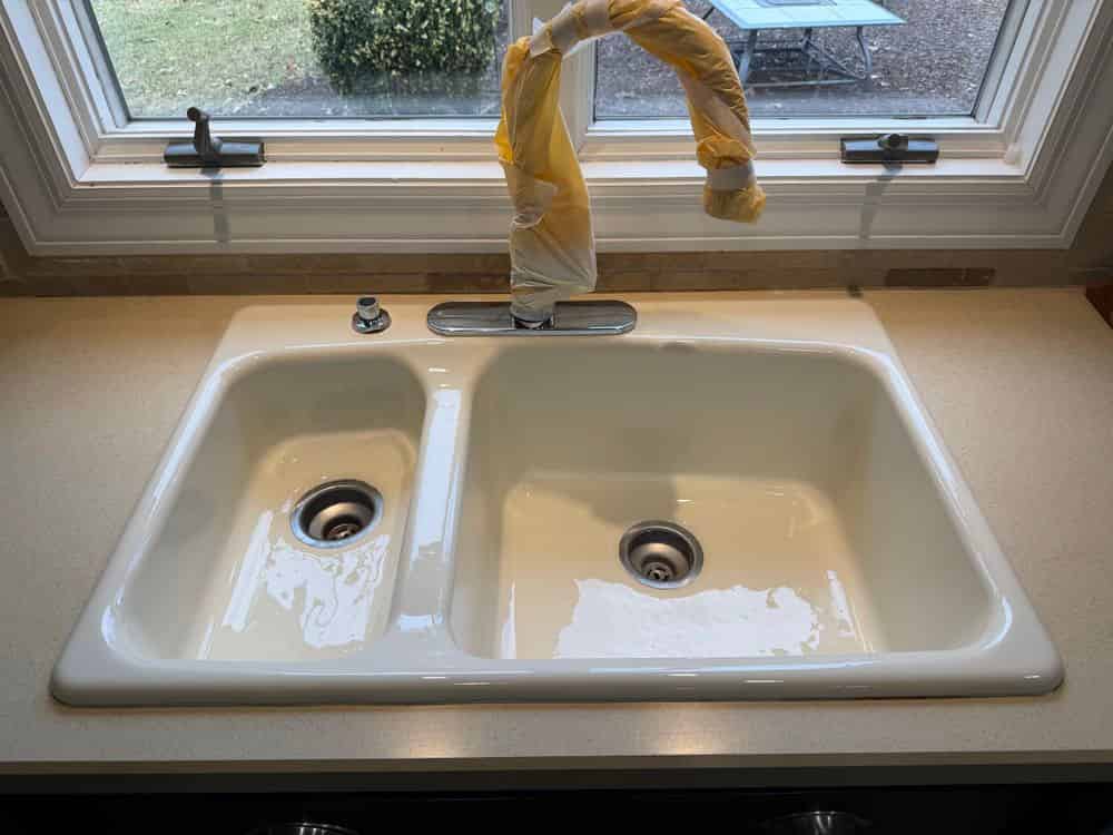 sink repair and refinishing image