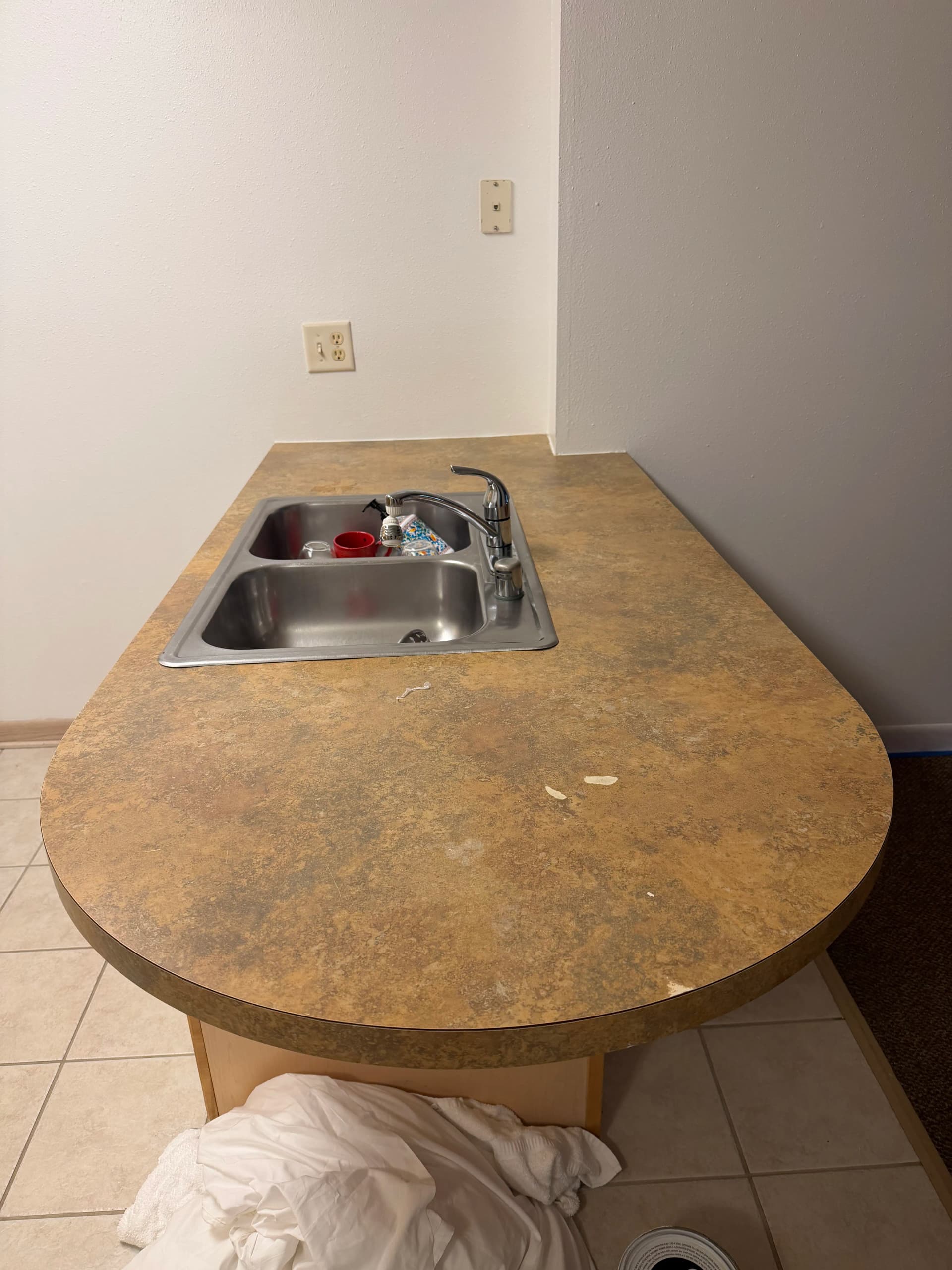 Kitchen Countertop Refinishing with a Calacatta Marble Finish