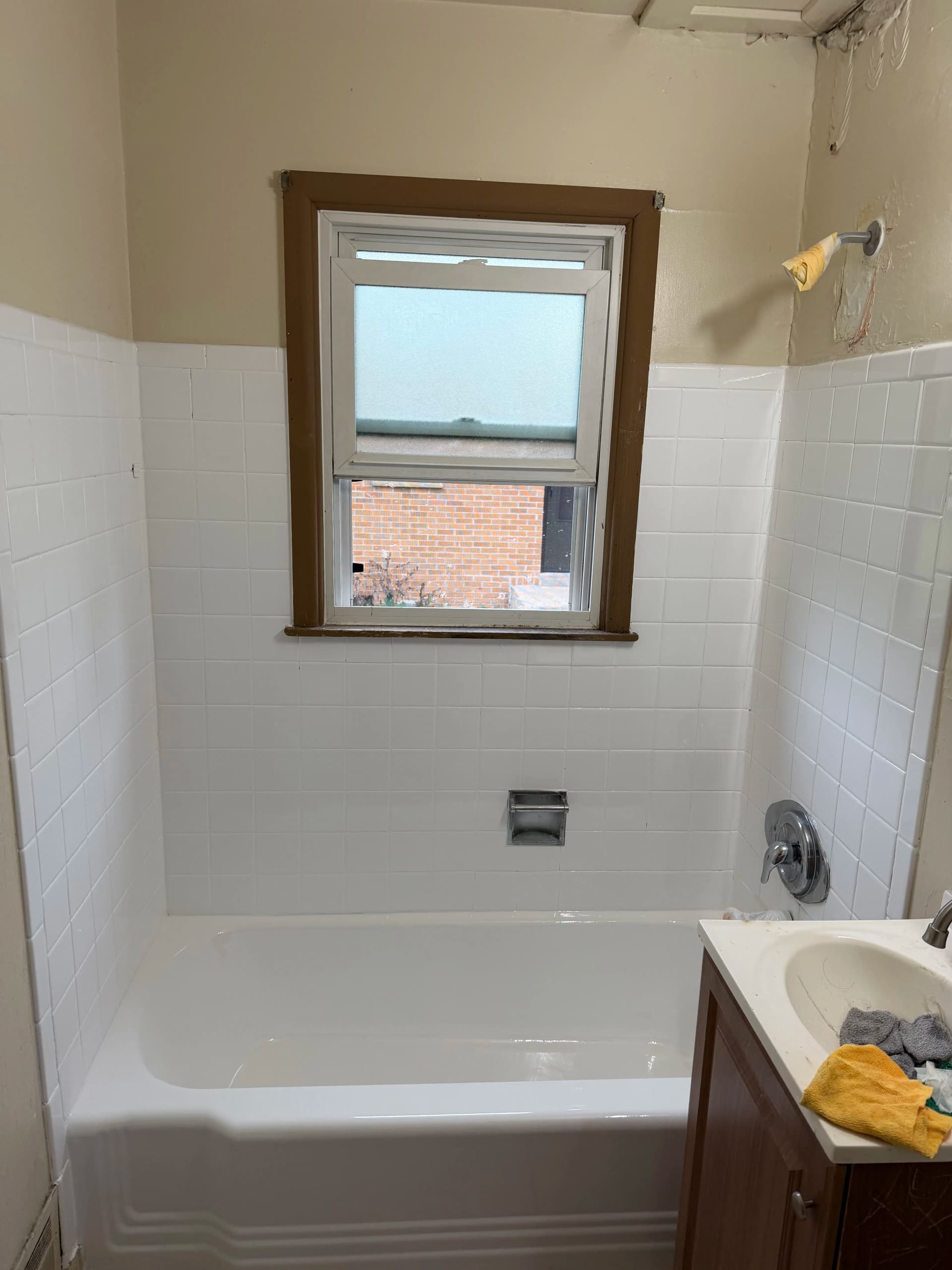Gallery photos for Shower Leak Repair and Full Tub Refinish Without the Demo Mess: Image #5