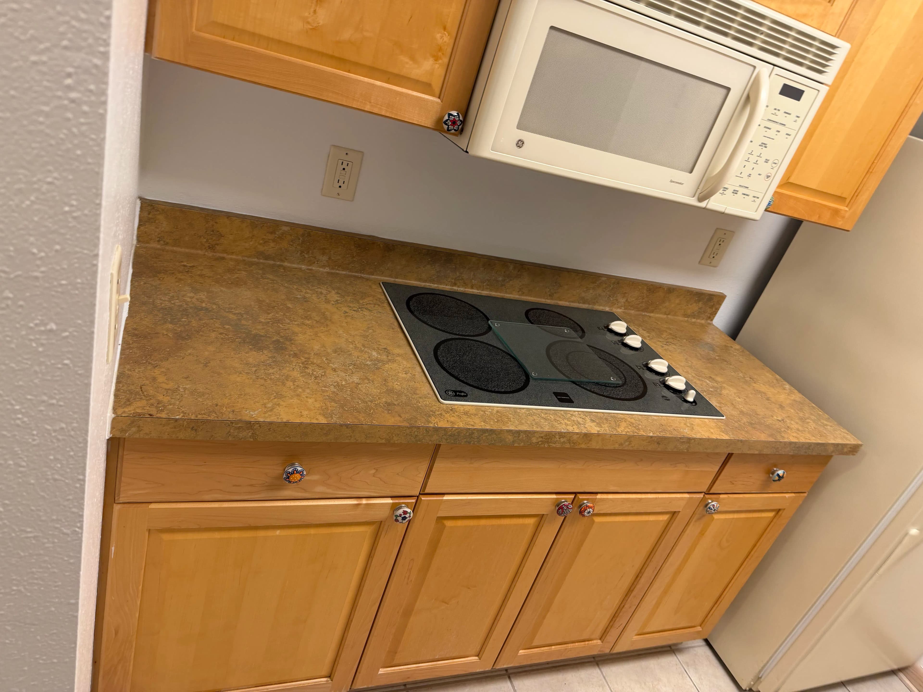 Project Kitchen Countertop Refinishing with a Calacatta Marble Finish image