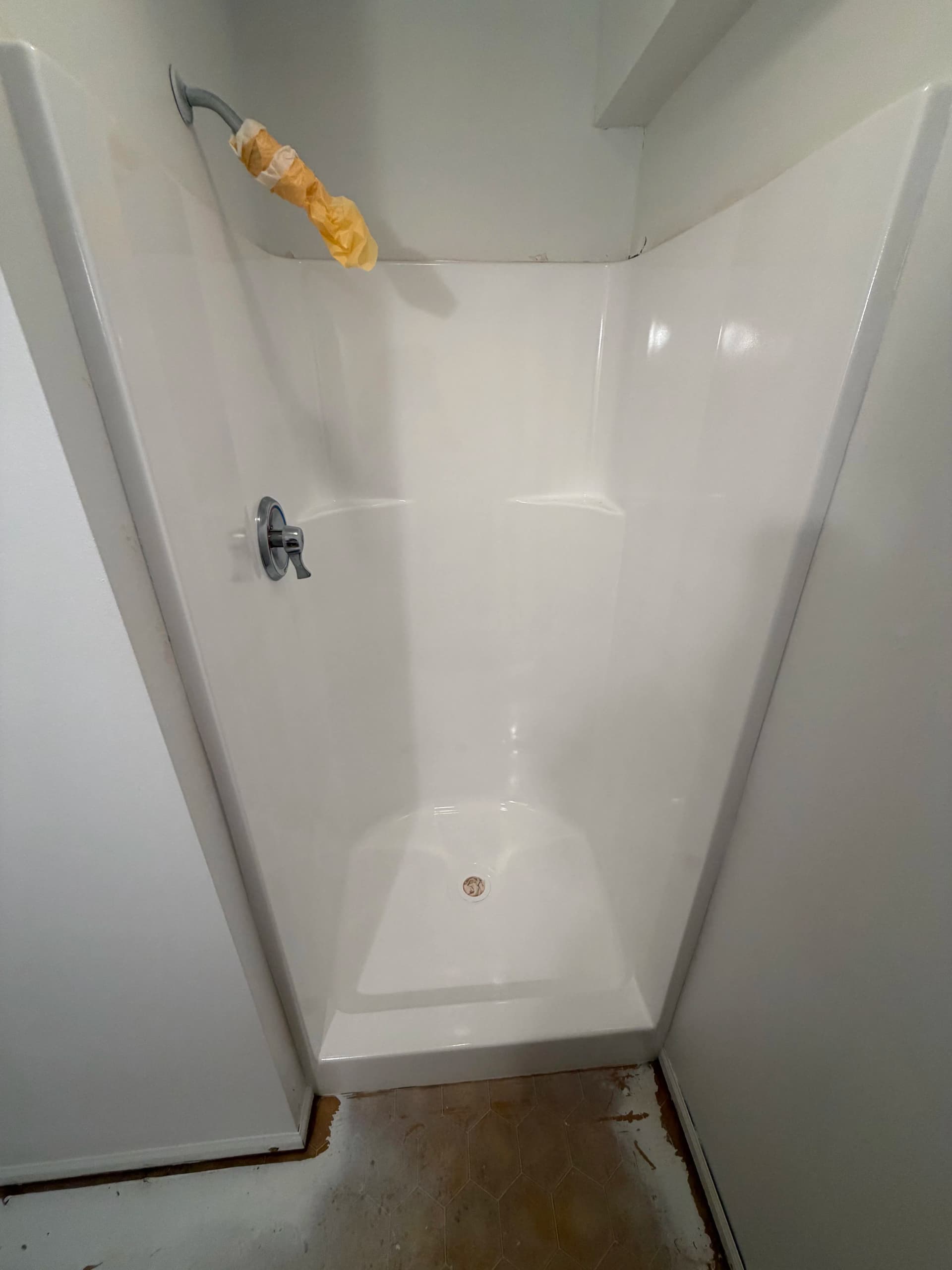 Gallery photos for Fiberglass Surround Refinishing That Skips the Full Replacement: Image #3