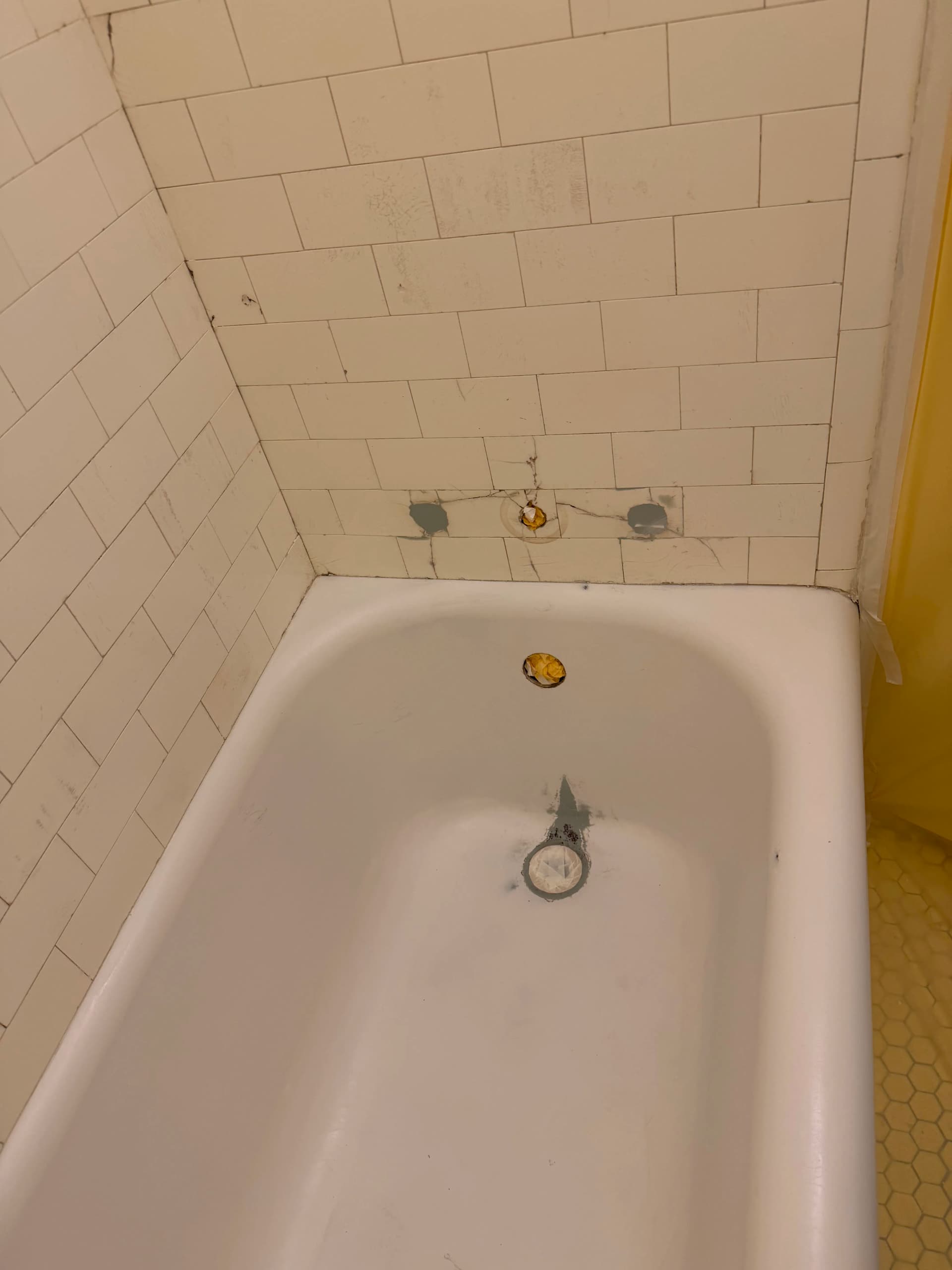 Gallery photos for Tub and Tile Refinish with Repairs Done Right: Image #4
